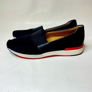 Vionic Cameo Slip On Sneakers Black 10010028 size 10 walking shoes